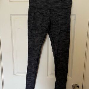 Grey low rise Lululemon leggings